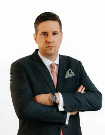 DINO JUSUFOVIĆ